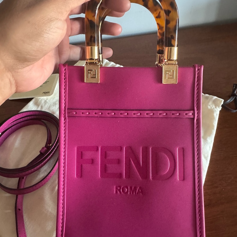ONE DAY SPECIAL 💯 Authentic Fendi Sunshine Mini - Brand new OBO - Picture 9 of 11